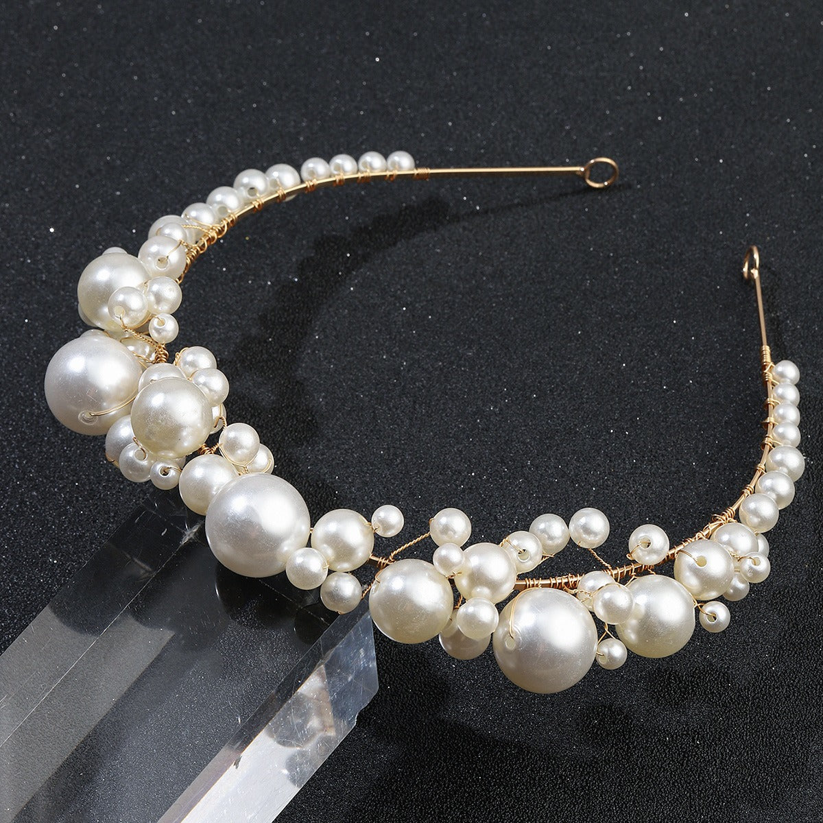 Retro bride headwear with simple pearl headbands - V.I.P Digital Presence