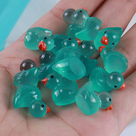 Resin luminous cartoon three-dimensional cute cartoon duck DIY car ornament keychain micro landscape hair clip decoration - V.I.P Digital Presence
