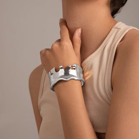 Metal style temperament niche versatile bracelet Bracelet irregular opening bracelet - V.I.P Digital Presence