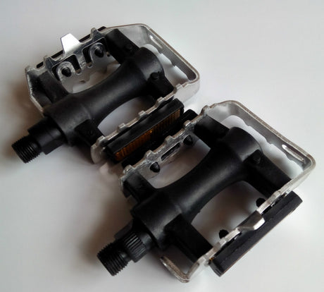 Mountain Bike Pedals Bicycle Equipment Pedals Dead Fly Pedals Ultra-Light Semi-Aluminum Alloy Pedals - V.I.P Digital Presence