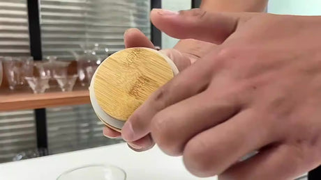 Transparent glass grain storage tank - V.I.P Digital Presence