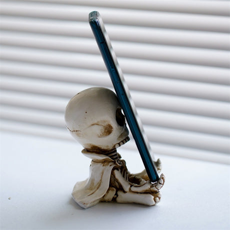 Cloak meditation small skull car ornament - V.I.P Digital Presence