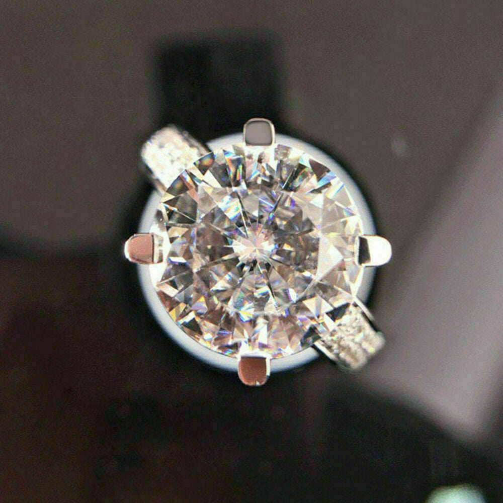 Korean version of light luxury fashion four claw flower bud simulation diamond ring engagement and proposal ring - V.I.P Digital Presence