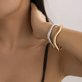 Ins style folding circular versatile bracelet, wide surface smooth irregular alloy bracelet - V.I.P Digital Presence