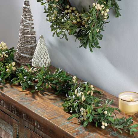 54" SNOWBERRY GREEN GARLAND - V.I.P Digital Presence