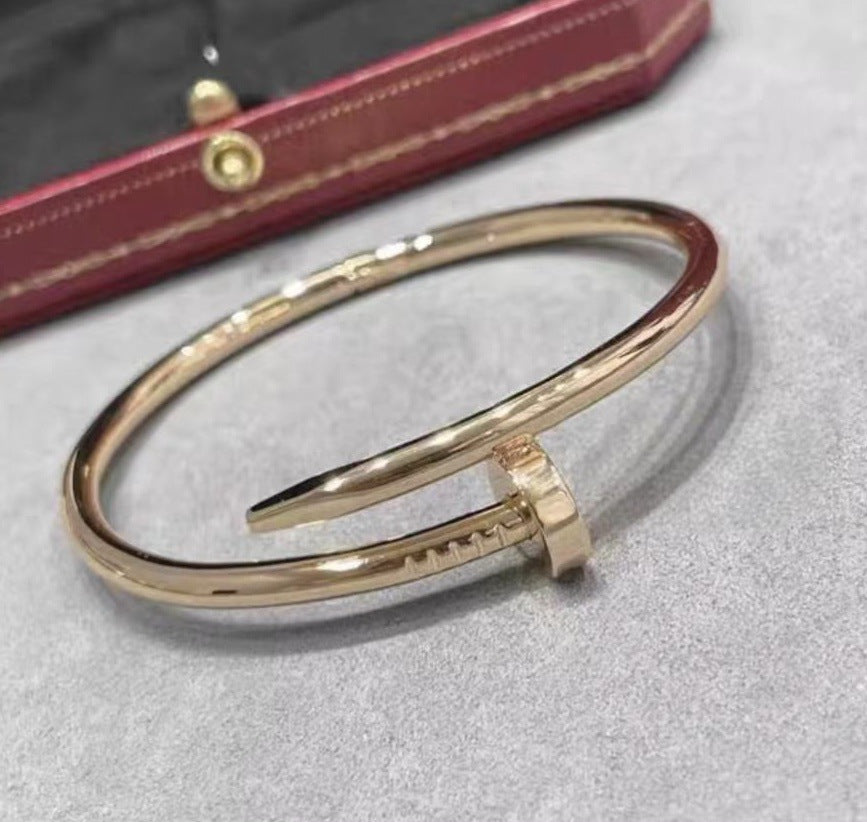 Precision Thick Plating Head and Tail Diamond Fashion Three-Circle Full Diamond Couple Bracelet - V.I.P Digital Presence