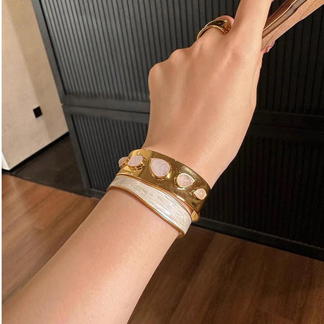 Classic crystal cashemire water drop open bracelet versatile advanced ins - V.I.P Digital Presence
