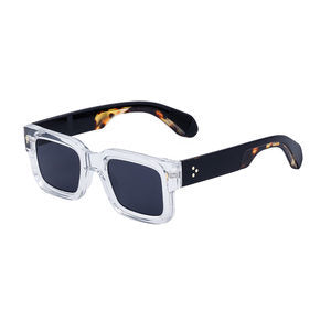 Fashionable boxy sunglasses for men with a simple frame that can be paired with nearsighted glasses - V.I.P Digital Presence