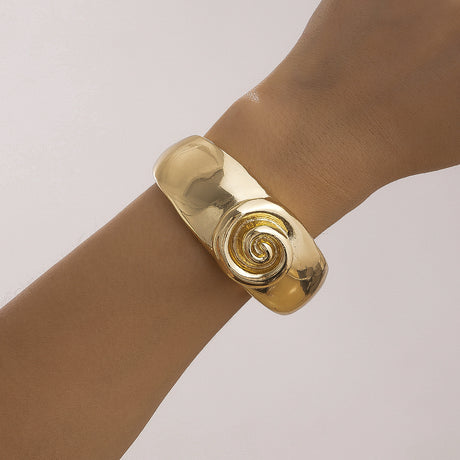 Ins style folding circular versatile bracelet, wide surface smooth irregular alloy bracelet - V.I.P Digital Presence