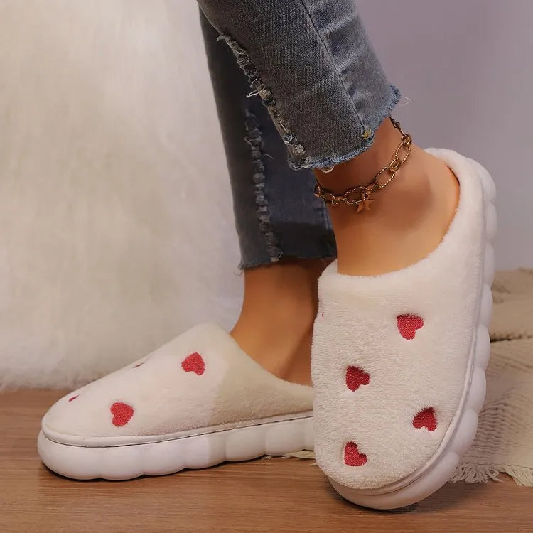 Heart Round Toe Flat Slippers - V.I.P Digital Presence
