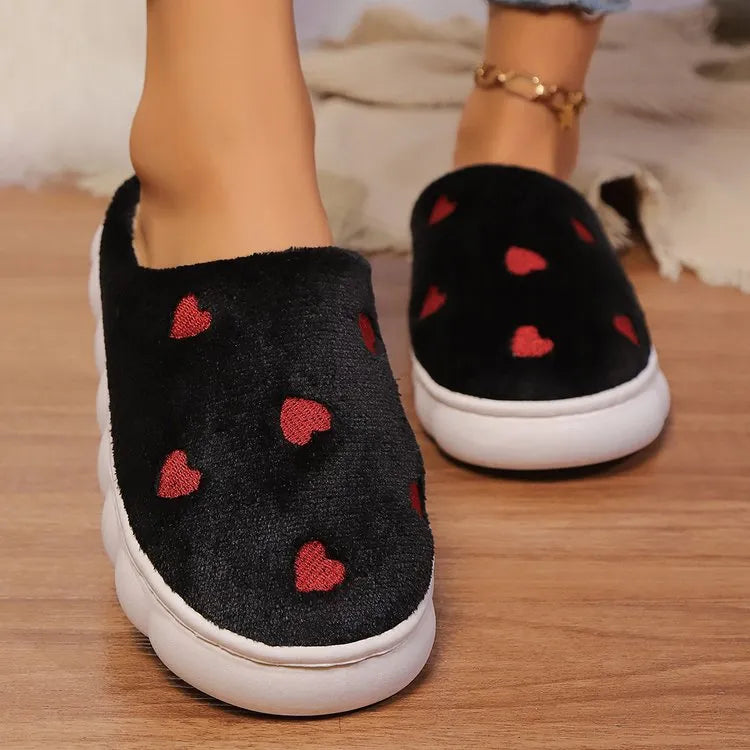 Heart Round Toe Flat Slippers - V.I.P Digital Presence