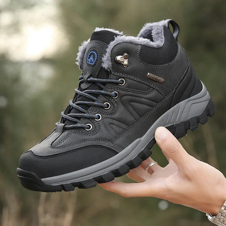 New winter sports shoes for men, outdoor shoes with plush insulation, cotton shoes, lightweight hiking shoes, oversized hiking shoes - V.I.P Digital Presence